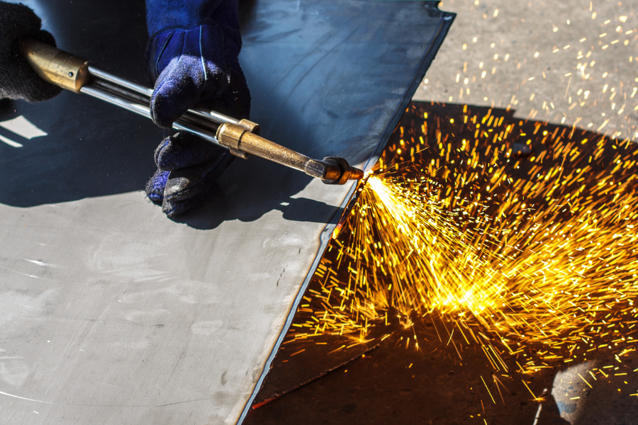 Steel Works ship repairs & servicing